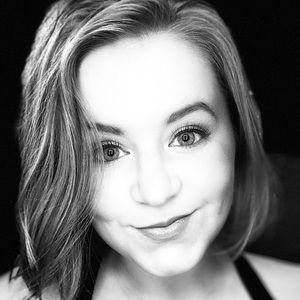 Meet your Posher, Madeline